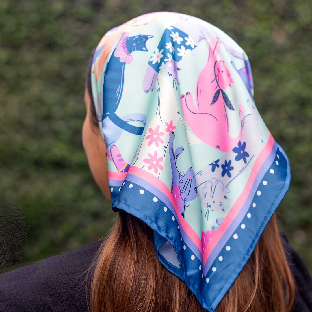 M Scarf – Pastel Cats
