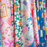 Load image into Gallery viewer, M Scarf – Pastel Cats